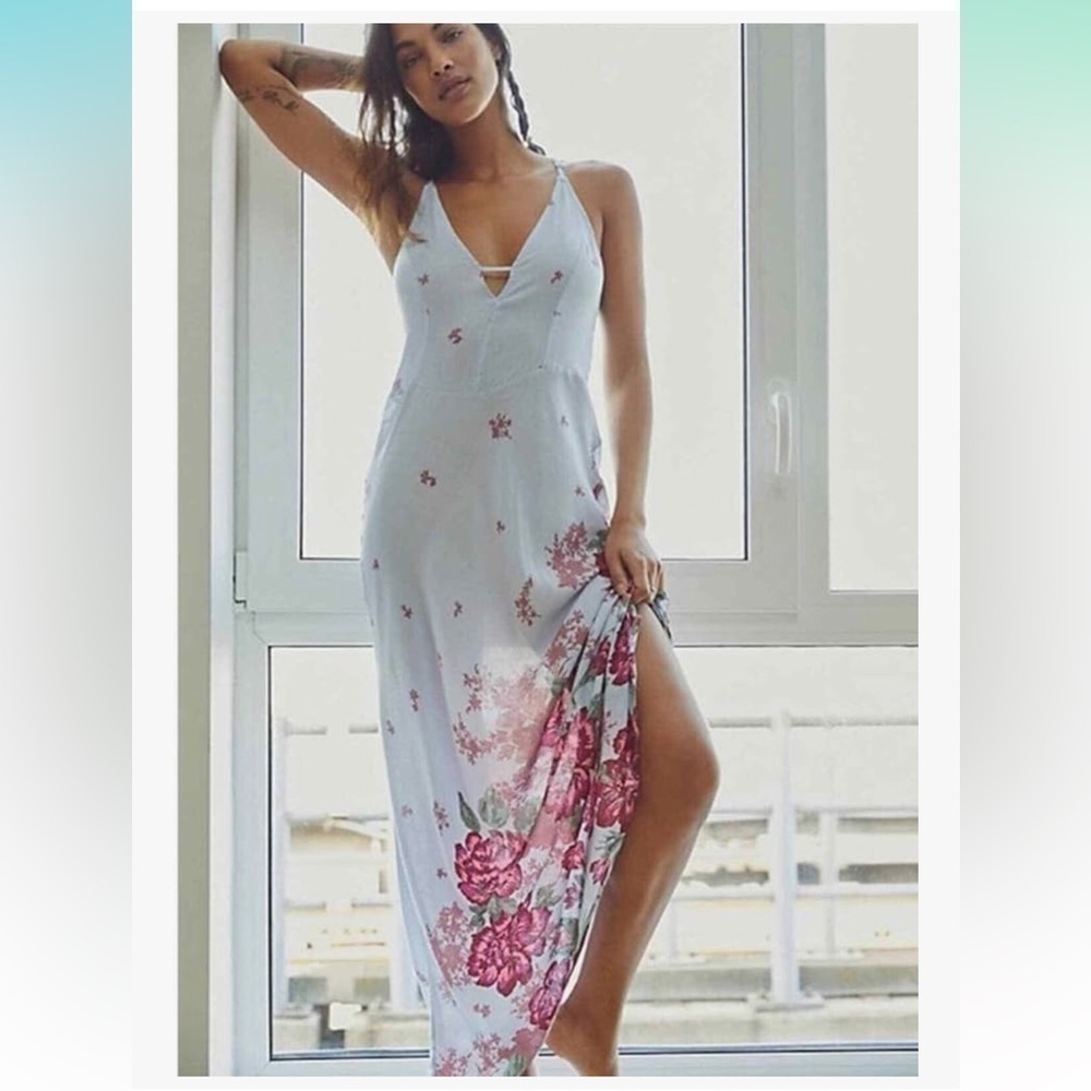Free People Get To You Floral Maxi Dress in Hydrangea Combo Medium NWT